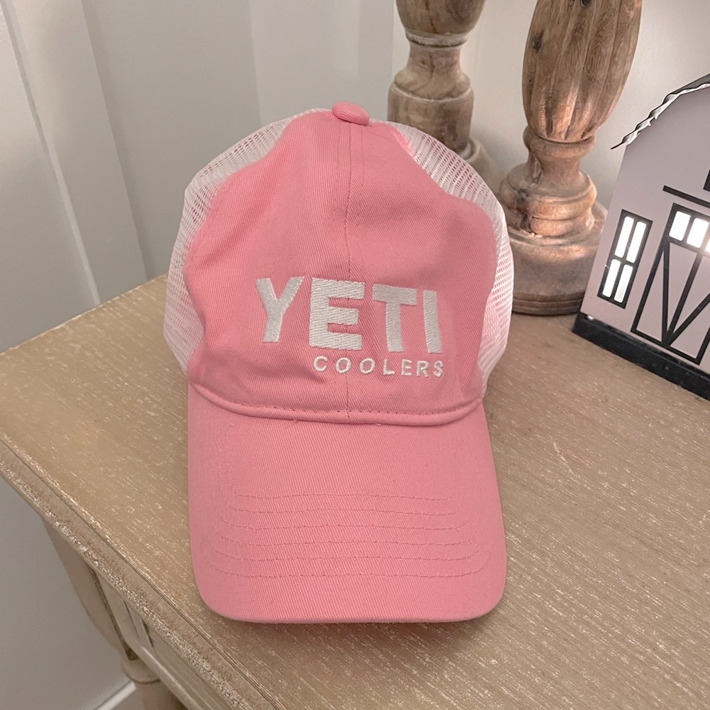 Yeti Hat